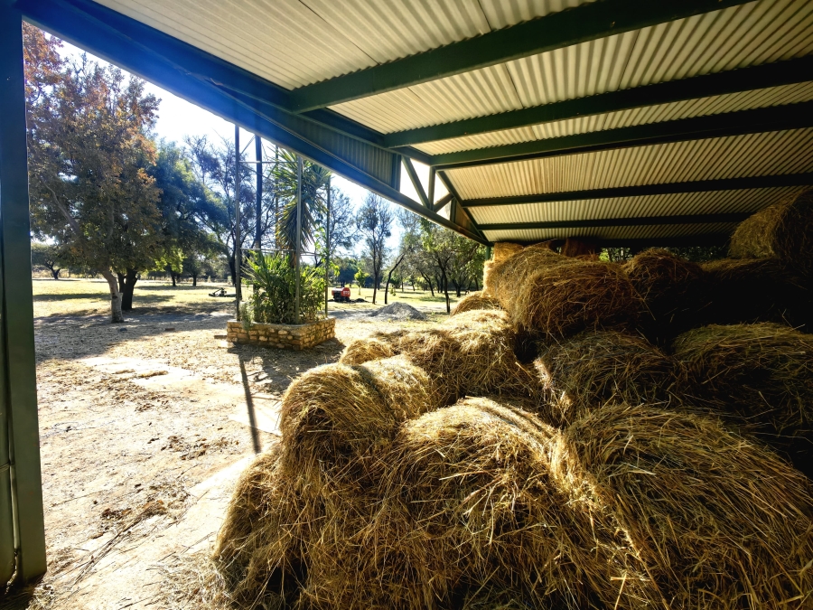 Commercial Property for Sale in Lindleyspoort North West